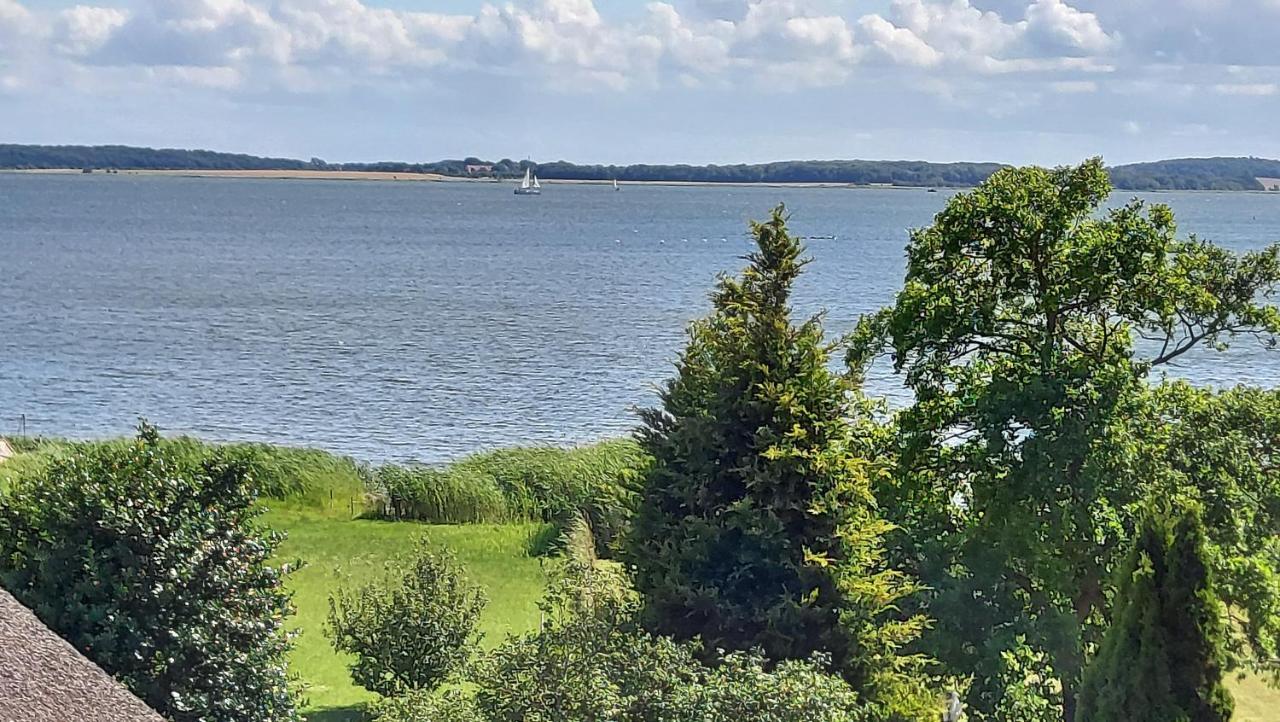 Ferienwohnung Weitblick Бреге Экстерьер фото